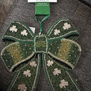 St Patrick’s large Green Beaded Bow Accessory